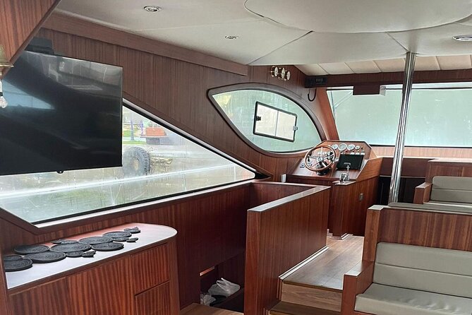 Budget Evening Cruise: Dinner, Live Shows & Party - Key things I’d remember before you go