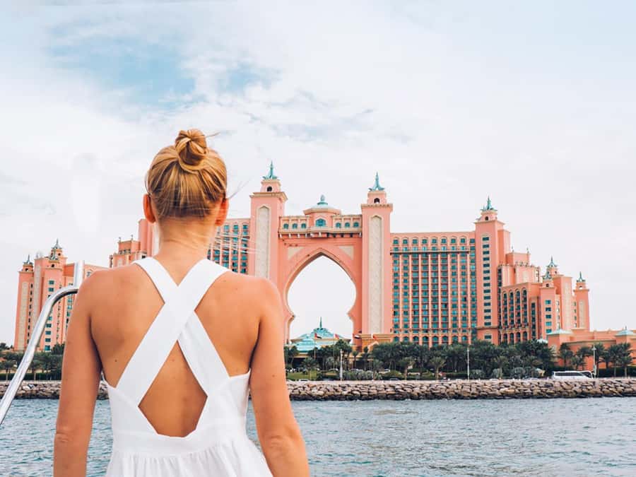 Burj Al Arab: 2-Hour Yacht Tour with BBQ Dinner - Key highlights worth your attention