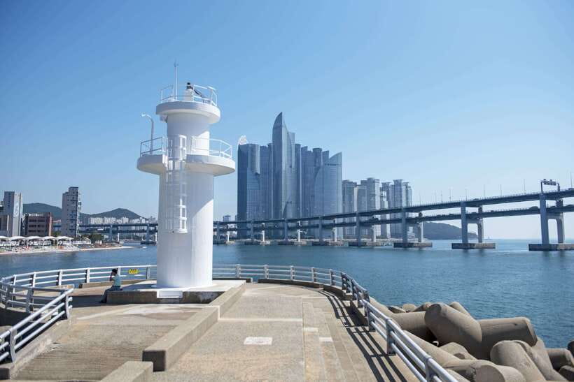 Busan's Best: Sea Temples, Yacht Tour & Sky Capsule Day Tour - Gamcheon Culture Village Lanes: Art, History, and an Easy Walk