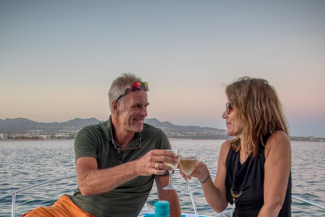 Cabo San Lucas Private Yacht Cruise with Open Bar - El Arco in 15 minutes: classic photos without losing the day