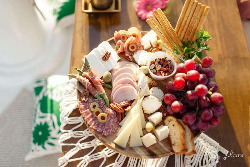 Cabo San Lucas: Sunset Yacht Cruise w/Chef Dinner & Open Bar - Price and logistics: is $199 per person worth it?