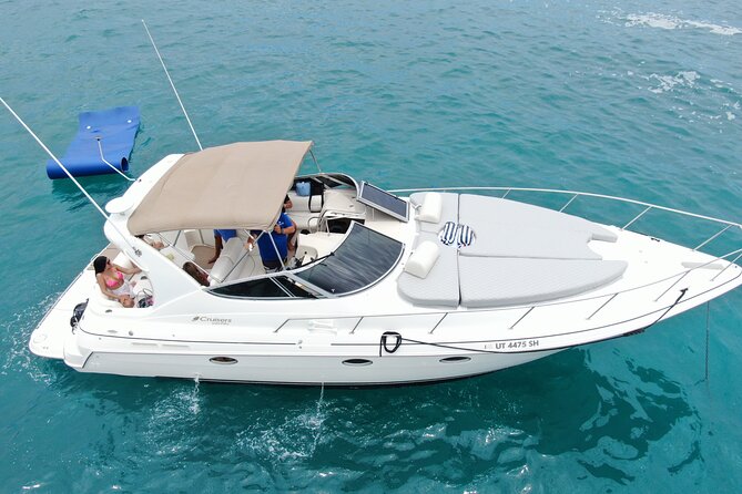 Cabo San Lucas Yacht Rental all inclusive - Stop 2: The Pacific Coast side views (quick scenery, ticket-free)
