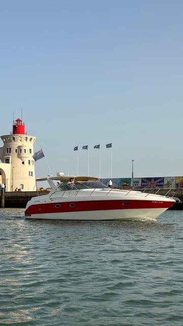 Cadiz: Exclusive Yacht excursion to La Caleta or Pepa Bridge - A yacht charter that turns the bay into your route