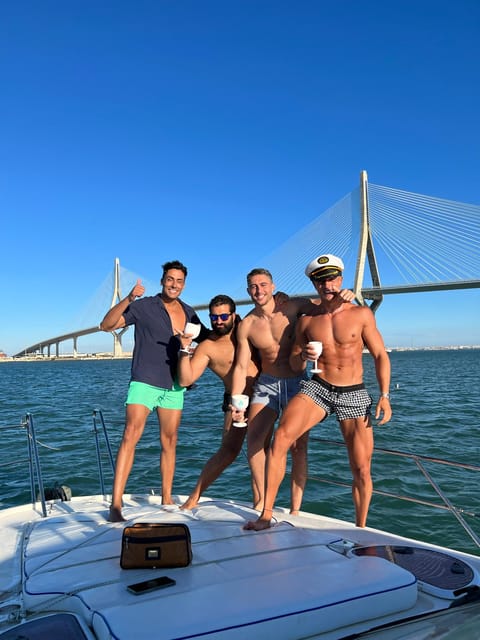 Cadiz: Exclusive Yacht excursion to La Caleta or Pepa Bridge - Heading toward La Pepa Bridge: the bay’s main photo moment