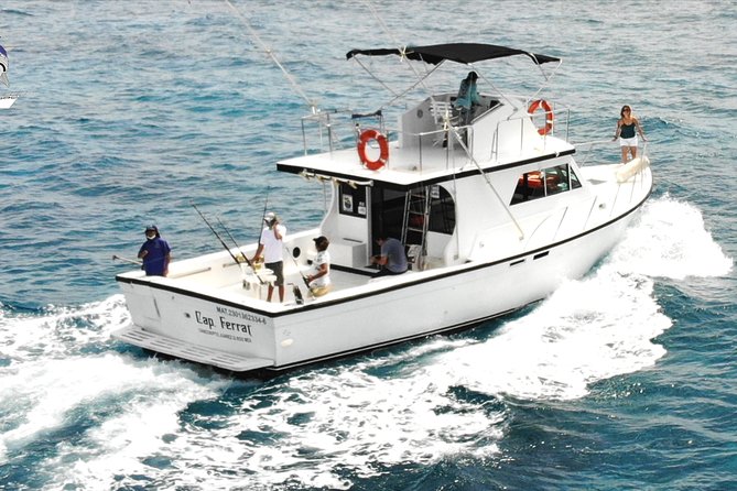 Cancun fishing charter if you don't fish you don't pay 46ft yacht 12pax 25P14 - The Waters Around Isla Mujeres: Species on the List and What That Signals