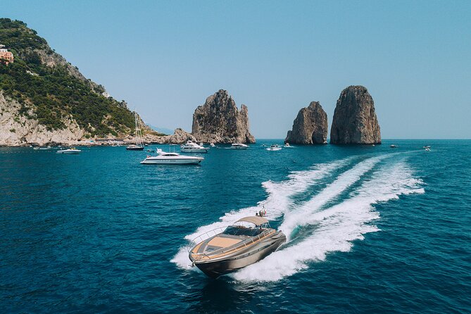 Capri private luxury yacht cruise from sorrento on Riva rivale 52 - Meeting at Nautica Sic Sic in Sorrento (and what to do with your time)