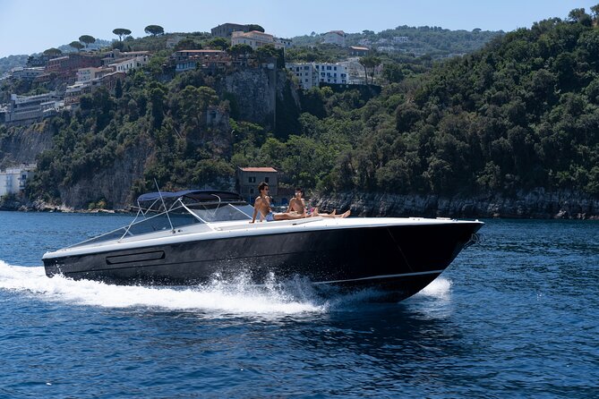 Capri Private Yacht Tour from Sorrento, Capri & Positano - Capri’s town time: Piazetta and free roaming in the main area