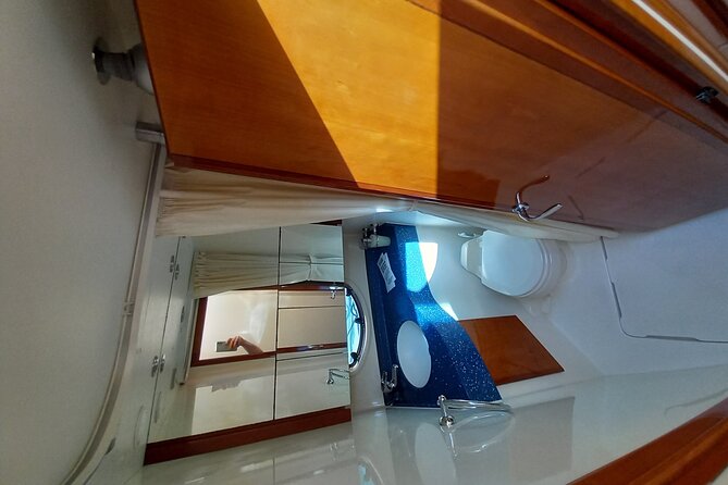 Capri Yacht Experience on board Carlina Yacht Private Tour - Food and the Blue Grotto: how to budget for the extras