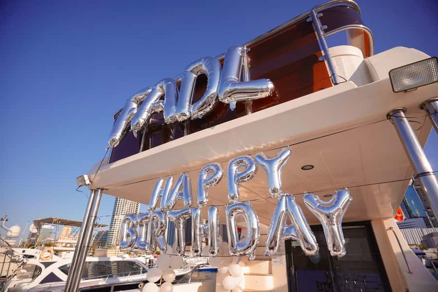 Celebrate Your Birthday in Style on luxury Yacht in Dubai - The Birthday Setup: Themes, Decorations, and Cake Onboard