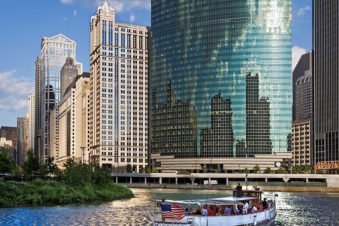 Chicago River Architecture Tour Aboard a Historic Yacht - Price and logistics: where the tour starts and how it fits your day