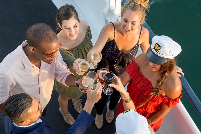 City Cruises Sacramento: Rock the Yacht Cocktail Cruise 21+ - Front Street start: getting on the boat without stress