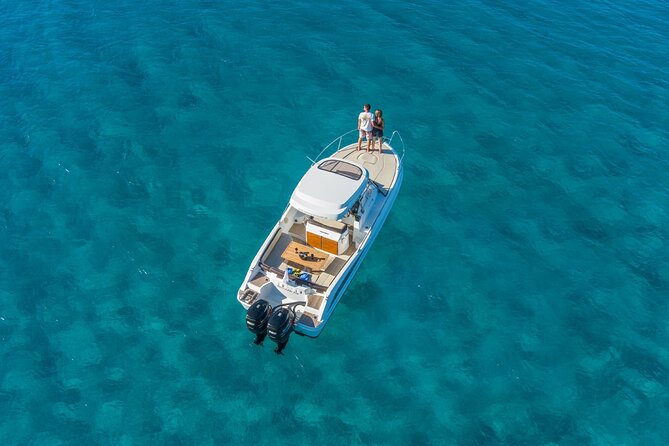 Crete Yacht Cruises 6-hours private Guided Cruise in Ag. Nikolaos - Meet Incredible Too: the boat comfort you actually feel