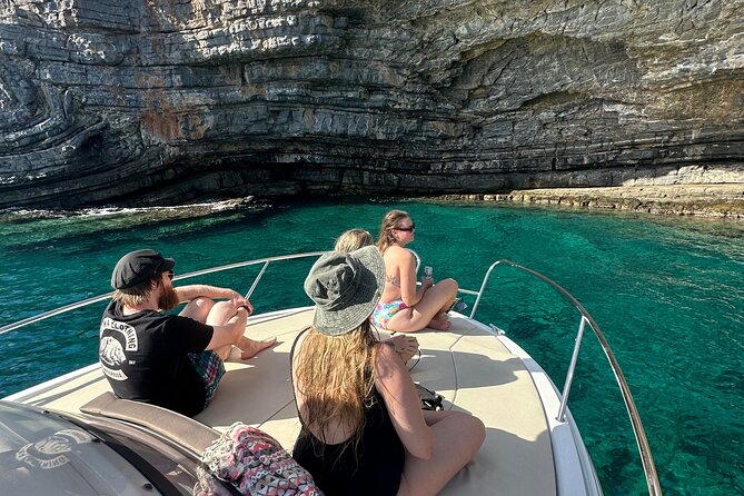Crete Yacht Cruises 6-hours private Guided Cruise in Ag. Nikolaos - Private guidance from a captain who actually runs the day