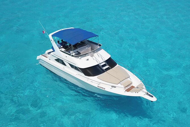 Deluxe Yacht 48FT with FlyBrige Rental in Cancun - Isla Mujeres: Playa Norte, Punta Sur, and how to plan the day