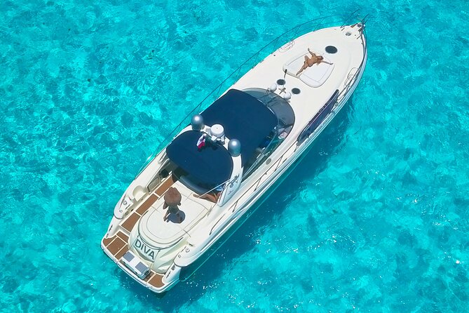 DIVA 60ft Elite Italian Yacht Experience in Cancun - Weather and safety: what happens if conditions change
