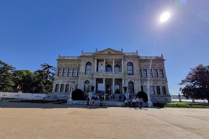 Dolmabahçe Palace Tour with Guide and Luxury Yacht Sunset Cruises - Dolmabahçe Palace: what you should focus on during your 3 hours