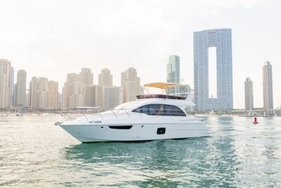 Dubai: 52ft Private Luxury Yacht For Rental - Route to expect: Dubai Marina to Palm, with the icons in between