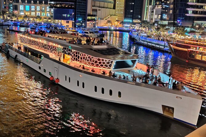 Dubai: Lotus Mega Yacht 3-Hours Dinner Cruise Tour - Key things to know before you go