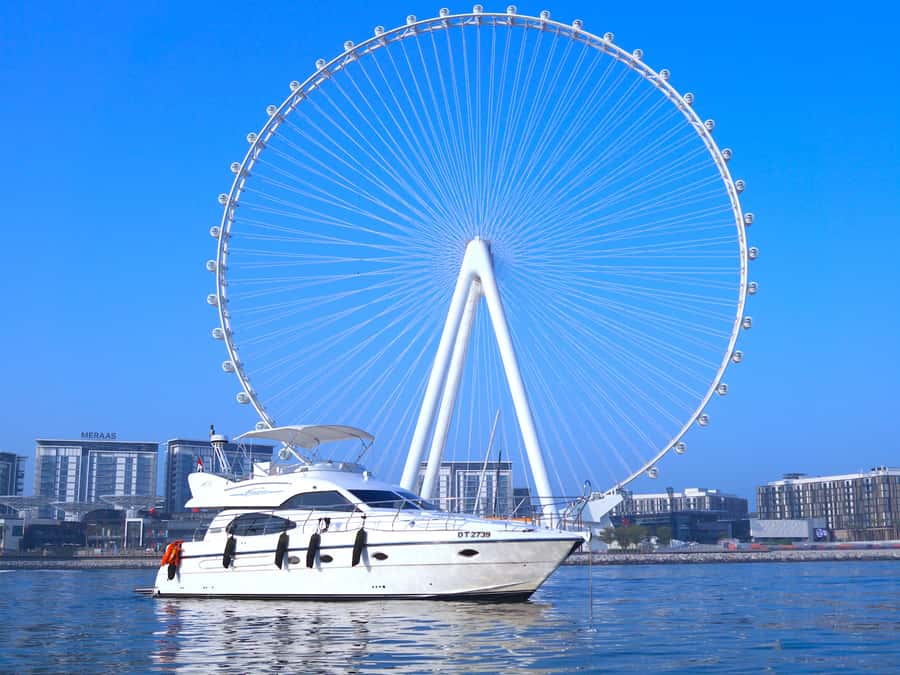 Dubai: Luxury Private 50 FT Yacht Cruise + Optional Sushi - Best for: proposals, birthdays, couples, and groups that want calm luxury