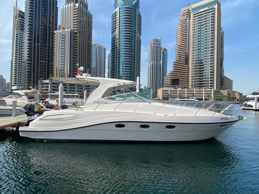 Dubai Marina: 2-Hour Mini Yacht Ride - Why this mini yacht beats the usual Dubai Marina boat scene
