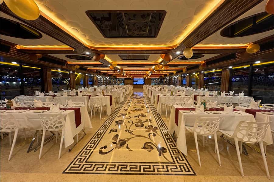 Dubai: Mega Yacht Dinner Cruise with Buffet - Buffet dinner: what’s included, how service works, and what to expect