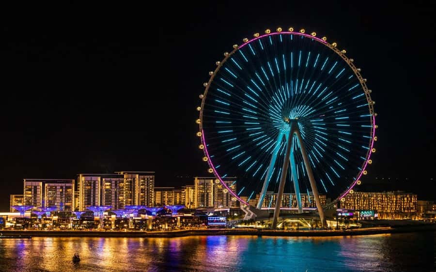 Dubai: New Year Eve Luxury Yacht Fireworks View & BBQ Cruise - BBQ buffet, soft drinks, and the “small comforts” that save the night