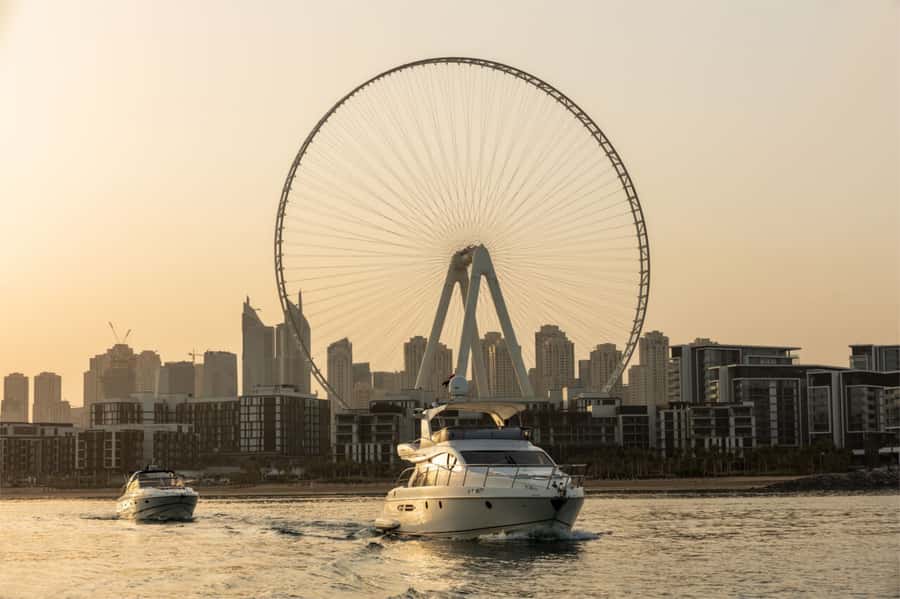 Dubai: Private Luxury Yacht Cruise for up to 20 People - Meeting at Dubai Marina Walk: how the cruise actually starts