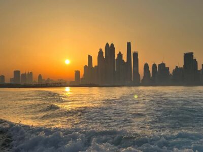 Dubai: Private Sunset Yacht Tour from Dubai Marina - Meeting at Everest Yacht Charter: the easy, real-world logistics