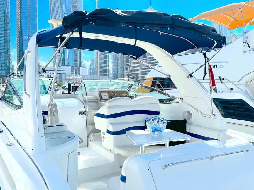 Dubai: Private Yacht Cruise Experience on a Sportsyacht - Service and crew: what the best reviews line up on