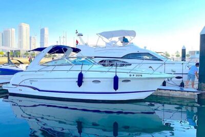Dubai: Private Yacht Cruise on a 34 Ft Yacht - Getting on board at Dubai Harbour Yacht Club (and what to plan for)