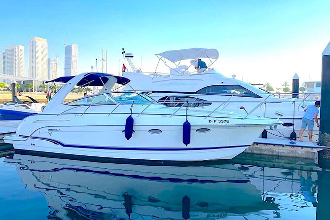 Dubai: Private Yacht Cruise on a 34 Ft Yacht - Getting on board at Dubai Harbour Yacht Club (and what to plan for)