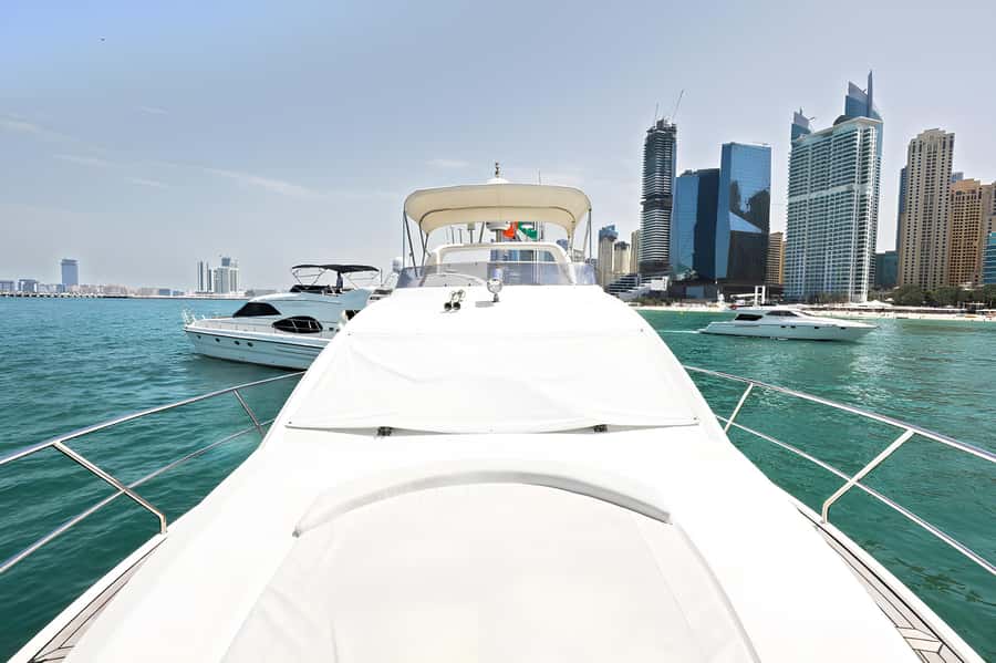 Dubai: Private Yacht Tour Experience with Soft Drinks - Soft drinks, Bluetooth music, and the onboard “easy button”