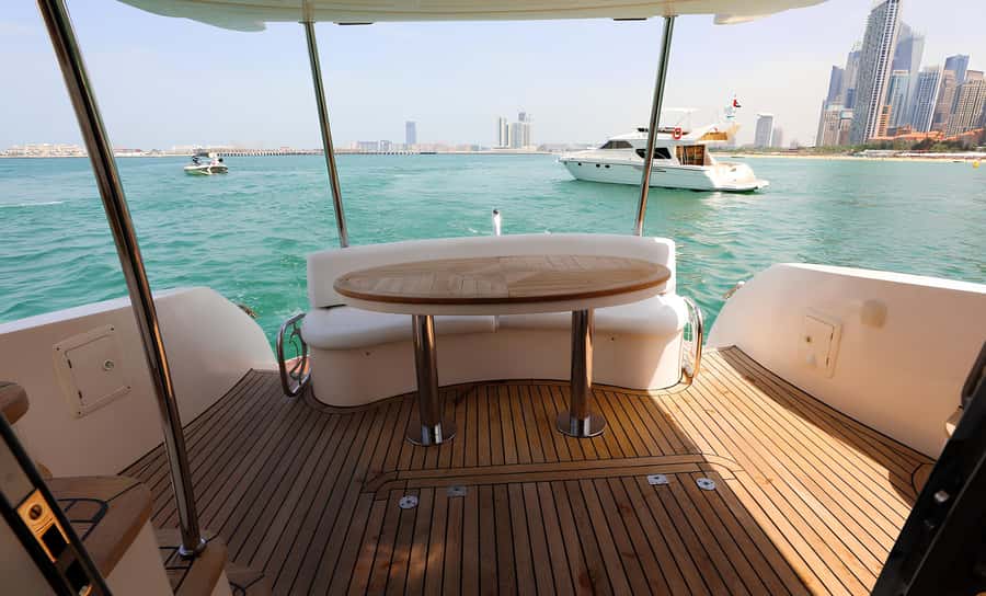 Dubai: Private Yacht Tour Experience with Soft Drinks - Bringing your own food: how to plan without ruining the vibe