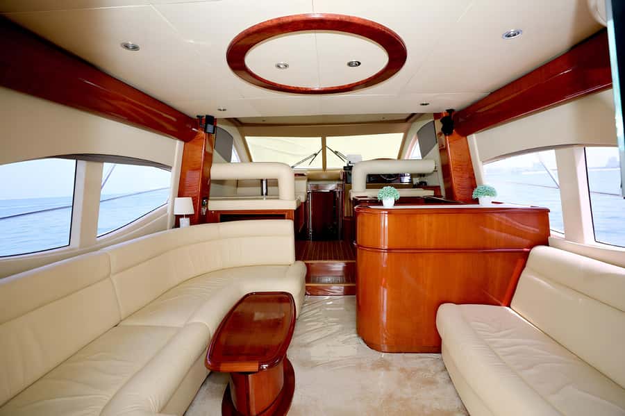 Dubai: Private Yacht Tour Experience with Soft Drinks - Price and value: what $161 per group up to 13 really gets you