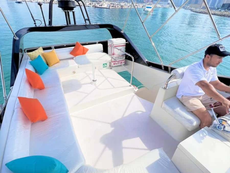 Dubai:Private Yacht with and Burj Al Arab Sightseeing. - What’s included on board: captain & crew, soft drinks, and music