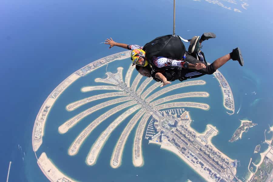 Dubai: Skydive at The Palm with Photos, Video & Yacht Tour - The Exit and Freefall: Nearly 60 Seconds of 120 mph Focus