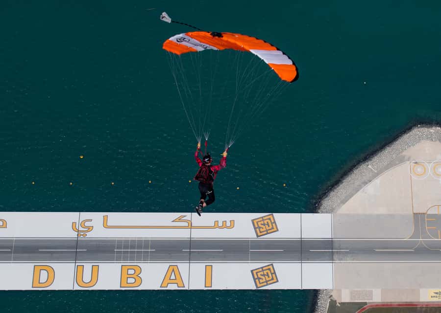 Dubai: Skydive at The Palm with Photos, Video & Yacht Tour - Dress Code, Weight/BMI Limits, and Medical Rules You Must Check