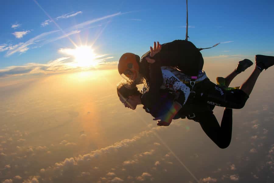 Dubai: Skydive at The Palm with Photos, Video & Yacht Tour - The Plane Ride: What 20 Minutes Feels Like Up Front