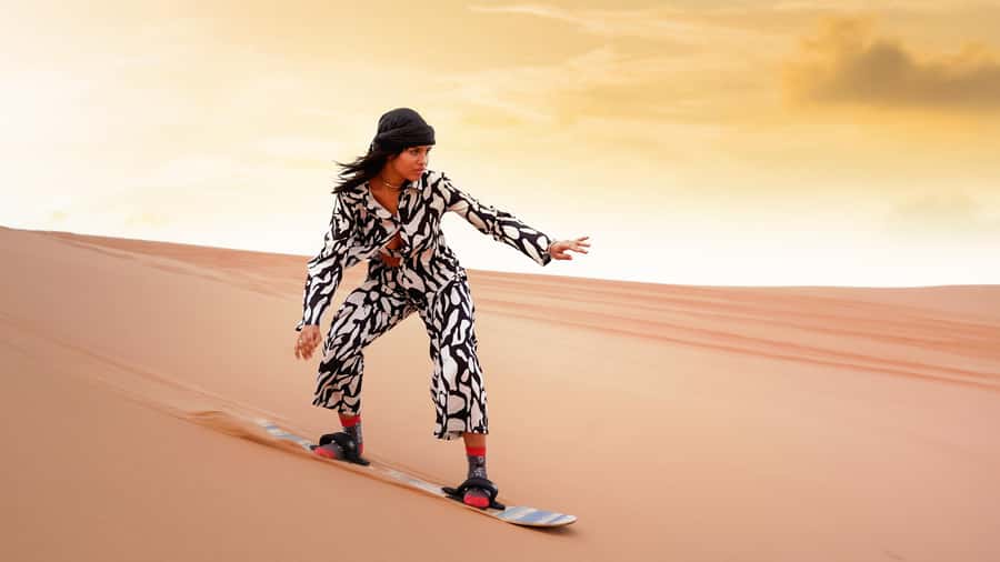 Dubai Waves & Dunes: Luxury Yacht Cruise w/ Red Dunes Safari - Key things you’ll actually care about