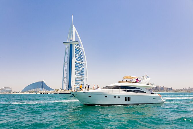 Dubai Waves & Dunes: Luxury Yacht Cruise with Red Dunes Safari - A single-day combo: Red Dunes + coast by yacht