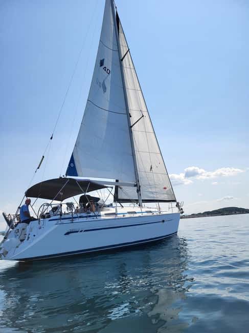 Dubrovnik yacht cruise-Elafity islands & Blue cave - Key highlights to watch for