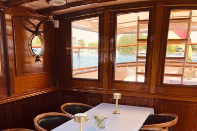 Evening aperitif tour aboard the motor yacht Fitzgerald - Passing Alexanderplatz’s Historic Core: Old Buildings, Real Perspective