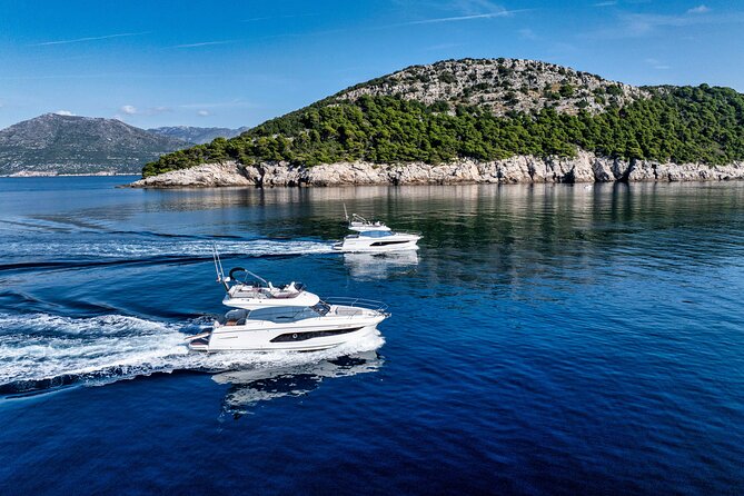 Exclusive Luxury Yacht Tour of the Elaphiti Islands - Stop 3: Dubrovnik from the sea—city walls with breathing room