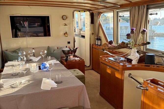 Exclusive Yacht Tour of Stockholm: sunset, dinner, lunch, cruise - Skeppsholmen and Djurgården: Parks, Museums, and Isle Life Vibes