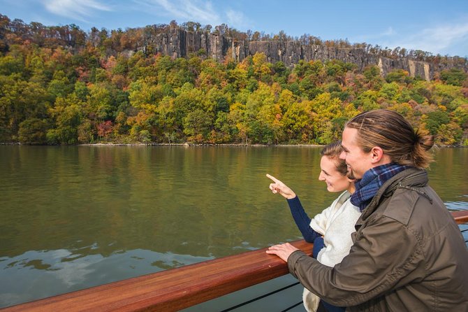 Fall Foliage Cruise on Yacht Full Moon from Chelsea Piers - Weather-smart packing: warm layers make the difference