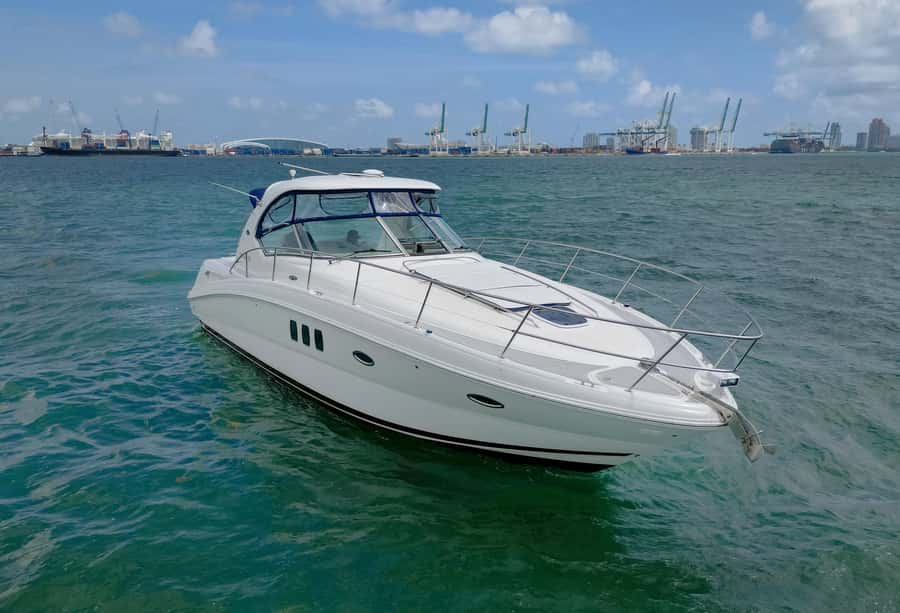 Fort Lauderdale: Private Yacht Cruise - Fort Lauderdale Bay views start at Dock B