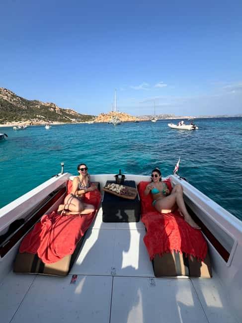 From Palau/La Maddalena: All inclusive Yacht Tour - Aperitif, Fish Lunch, and Drinks Included: What You’ll Actually Eat