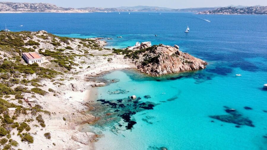 From Palau: La Maddalena Archipelago Yacht Tour with Lunch - Lunch on board: what’s included and how it fits the day