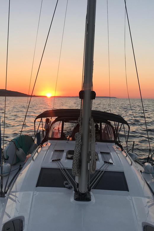 From Valletta: Romantic Sunset Cruise on a Sailing Yacht - Who this cruise suits best (and who might want a different plan)