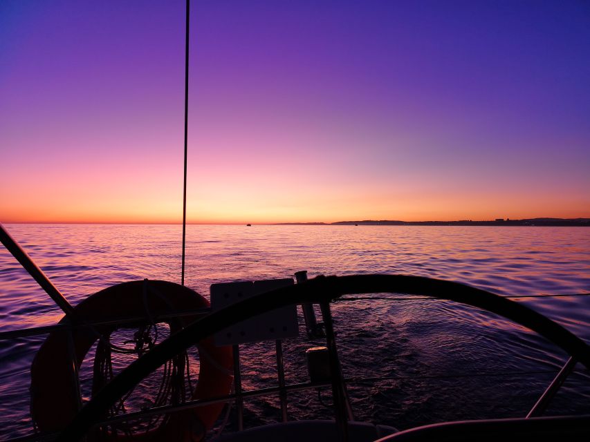 From Vilamoura: Sunset Tour on a Luxury Sailing Yacht - Finding the Boat Fast: Pontoon Q and the Blue Marlin Spot